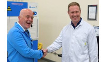 Axiom pro navrhování a vytváření připojeného inteligentního termostat